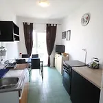 Apartment Vodice Apartamento *