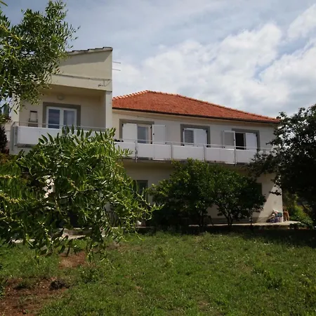 Apartment Vodice Apartamento
