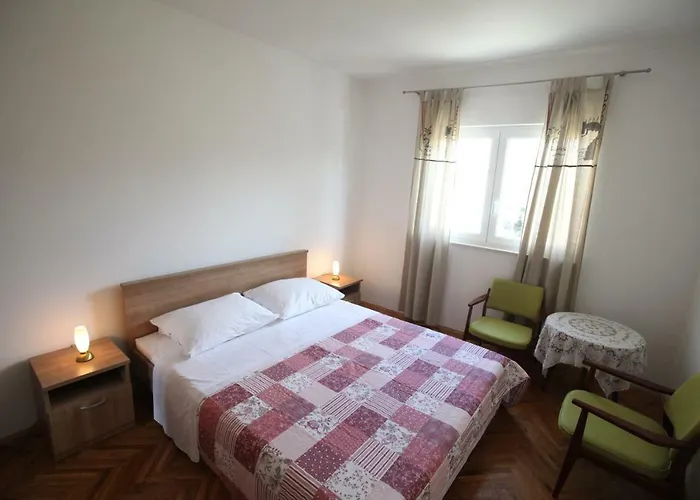 Apartment Vodice * ヴォディツェ